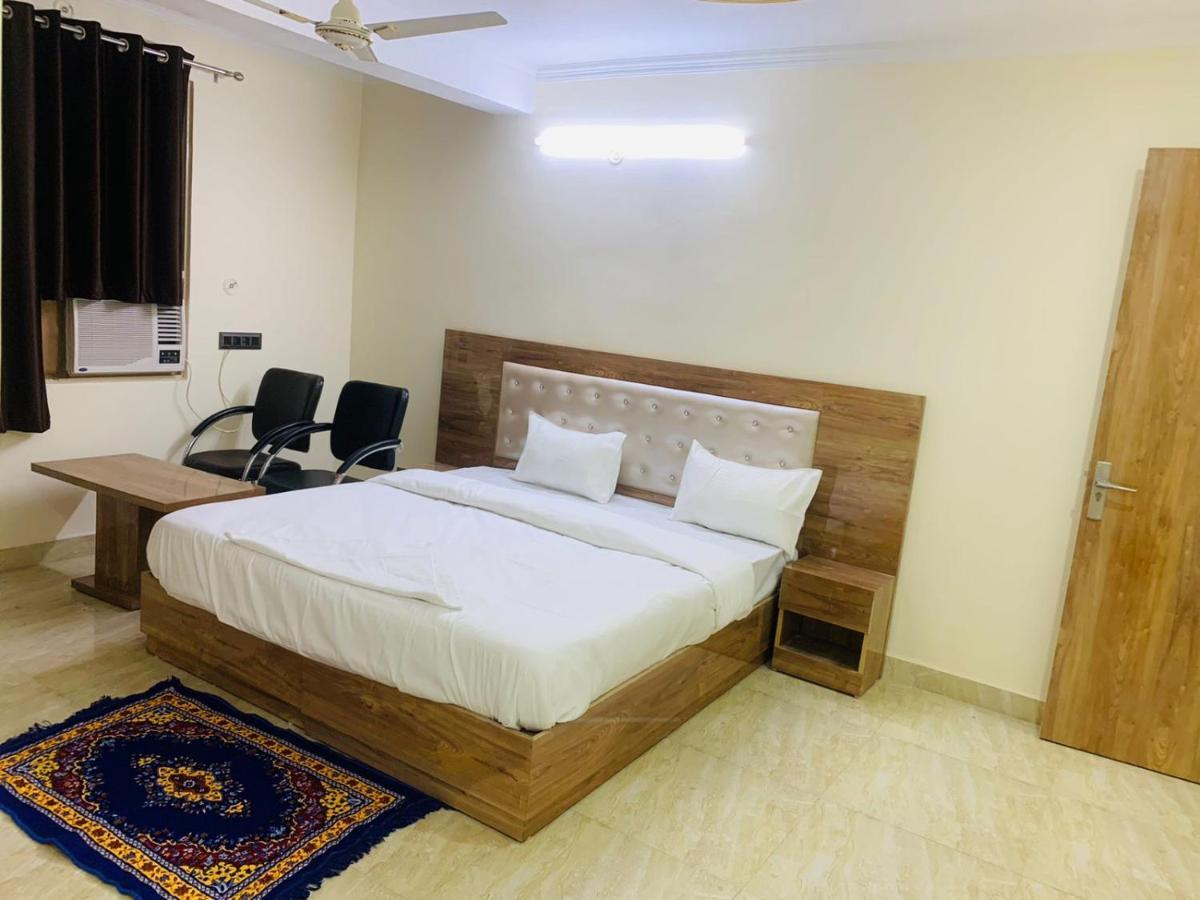 Shri Ram Home Stay Нью-Дели Экстерьер фото